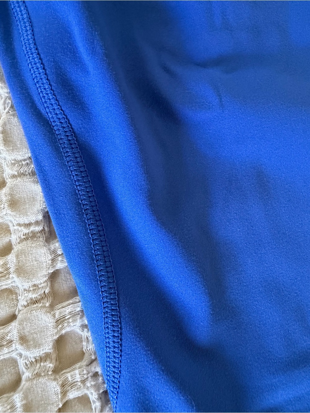 High-Rise Blue V-Waist Leggings - Picture 3 of 3